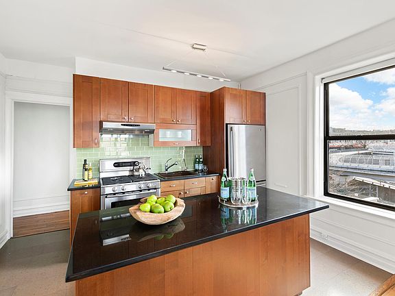 5th image of 870 W 181st St APT 59A