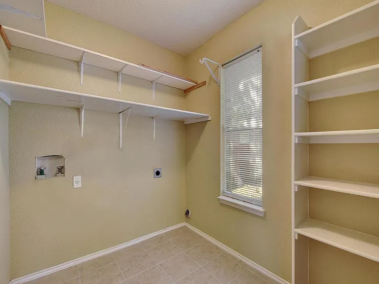 Laundry/Pantry room