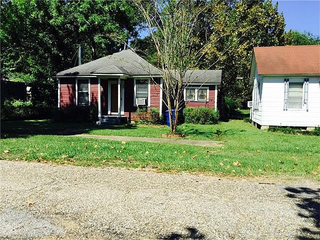 1st image of 609 Avenue C