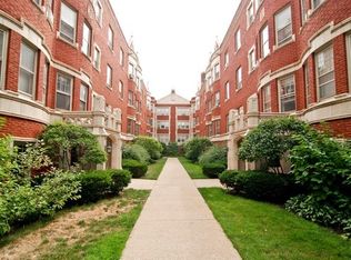 208 N Oak Park Ave APT 3II, Oak Park, IL 60302