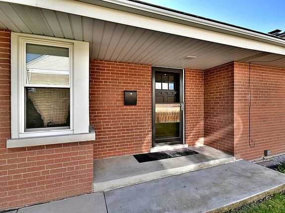 4th image of 8130 Keeler Ave