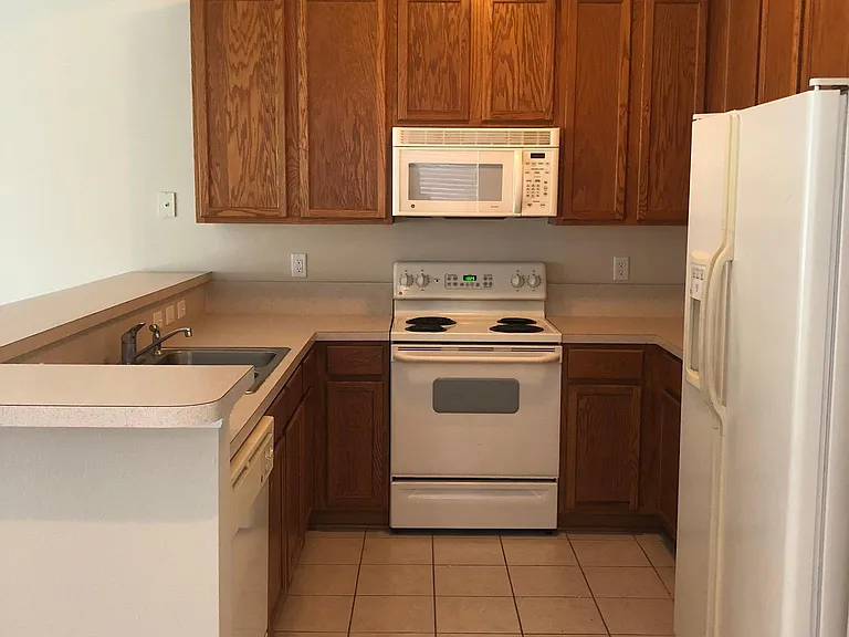Nice size kitchen with pantry and lots of storage