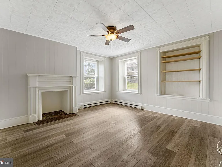 383 Anderson Rd #B — Photo 4