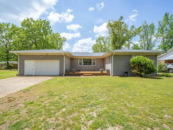 180 Willow St, Savannah, TN 38372