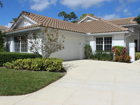 157 Eagleton Court, Palm Beach Gardens, FL 33418