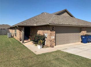 457 Washington Ave W, Piedmont, OK 73078