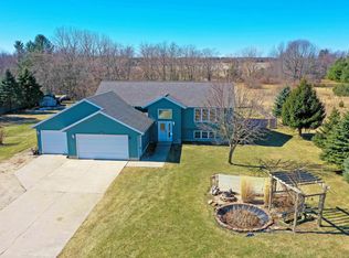 7228 Hancock Rd, Montague, MI 49437