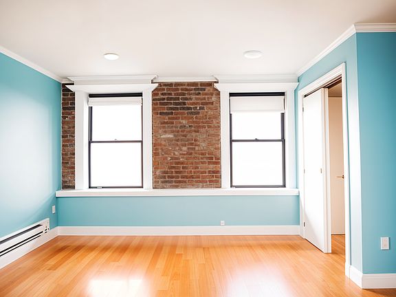 4th image of 103 E 2nd St APT 11