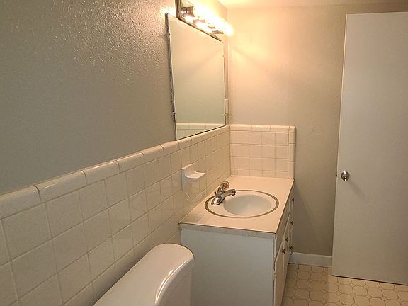 3rd image of 2217 Green Springs Hwy #2249-J