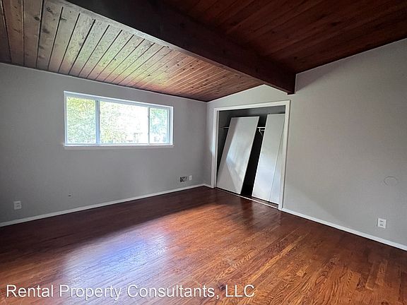 4th image of 1360 Northfield Dr NE #11508884