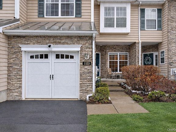 3rd image of 1123 Cold Spring Road