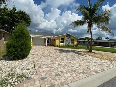 63 N Canal Dr, Palm Harbor, FL, 34684