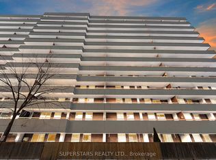 1 Royal Orchard Blvd #1407, Markham, ON L3T3C2