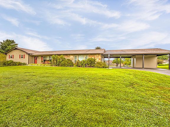 2nd image of 744 Eblen Cir
