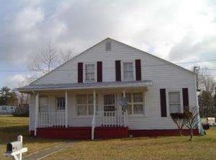 121 Honeywood Rd, Rocky Mount, VA 24151