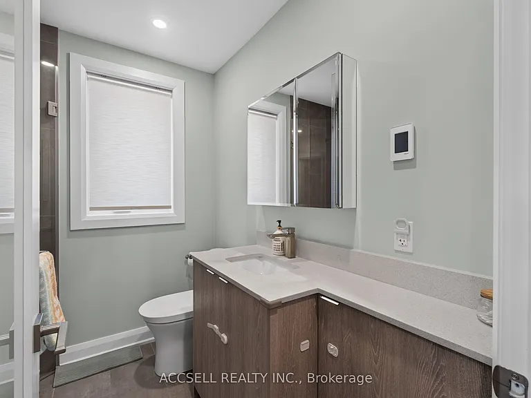 10 Sylla Ave — Photo 22