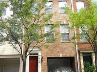 713 Capitol Square Pl SW, Washington, DC 20024