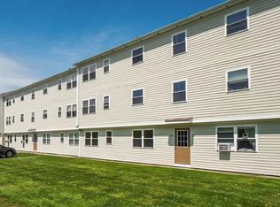 20 Dubois St #20, Portsmouth, RI 02871