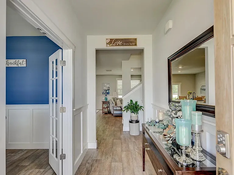 243 N Lgt Way — Photo 9