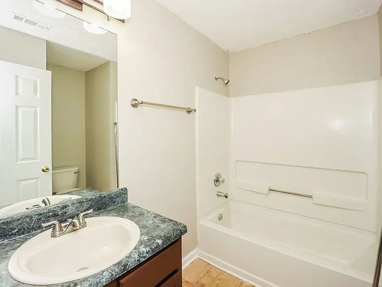 725 Cherry Branch Cir — Photo 17