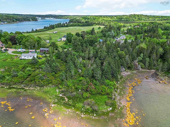 2nd image of Silver Point Rd Lot 1