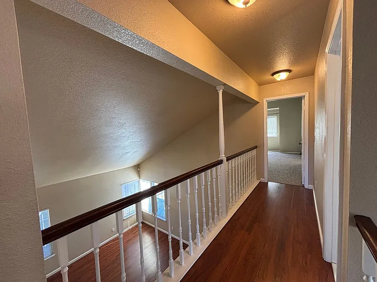 107 Mills Rd — Photo 27
