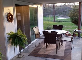 1115 Dogwood Ct, Pottstown, PA 19465