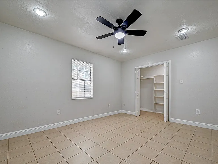 817 Eleanor St — Photo 27