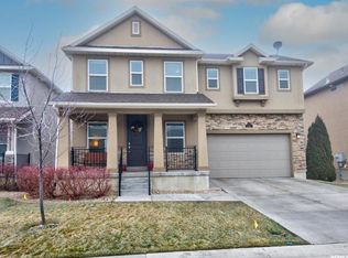 1382 Carriage Chase Dr, Kaysville, UT 84037