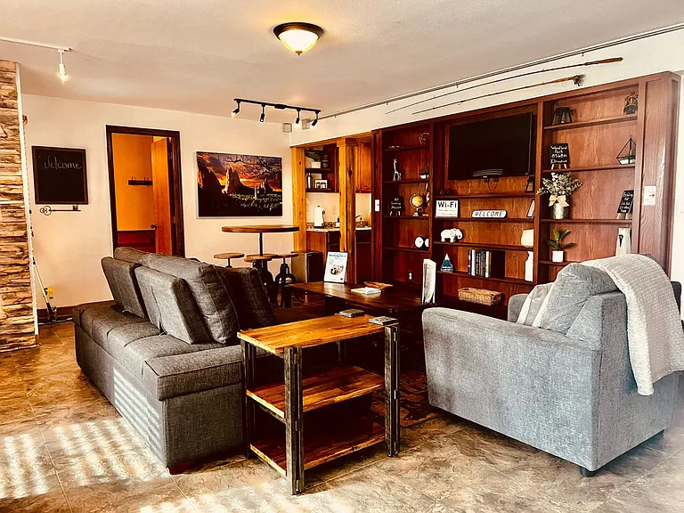1260 Ponderosa Way #B — Photo 30