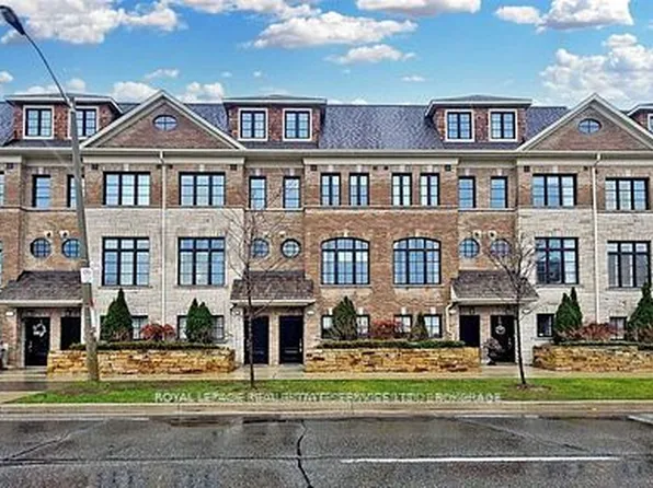 3879 B Bloor St W, Toronto, ON M9B 0B7