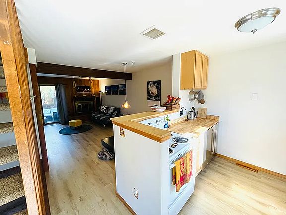 2nd image of 3371 Hickok Pl