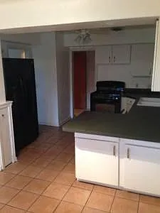 4540 N May Ave — Photo 6