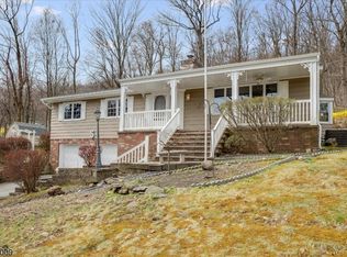 1145 High Mountain Rd, North Haledon, NJ 07508