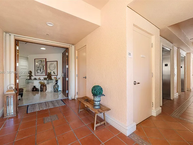 13633 Deering Bay Dr #256 — Photo 25
