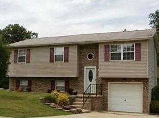 52 Linden Ln, Culloden, WV 25510