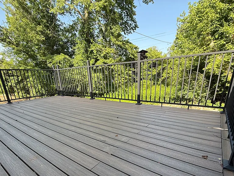980 Old Lawrenceburg Rd — Photo 14