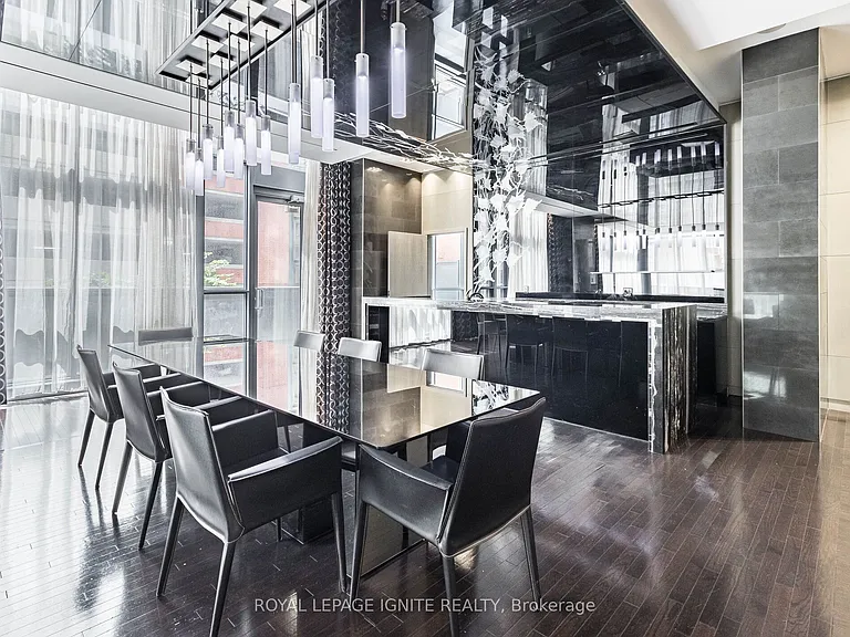 770 Bay St #2509 — Photo 21