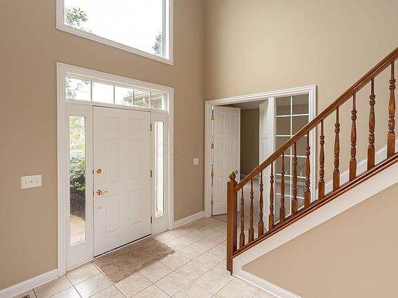 3rd image of 5816 Heritage Lakes Dr