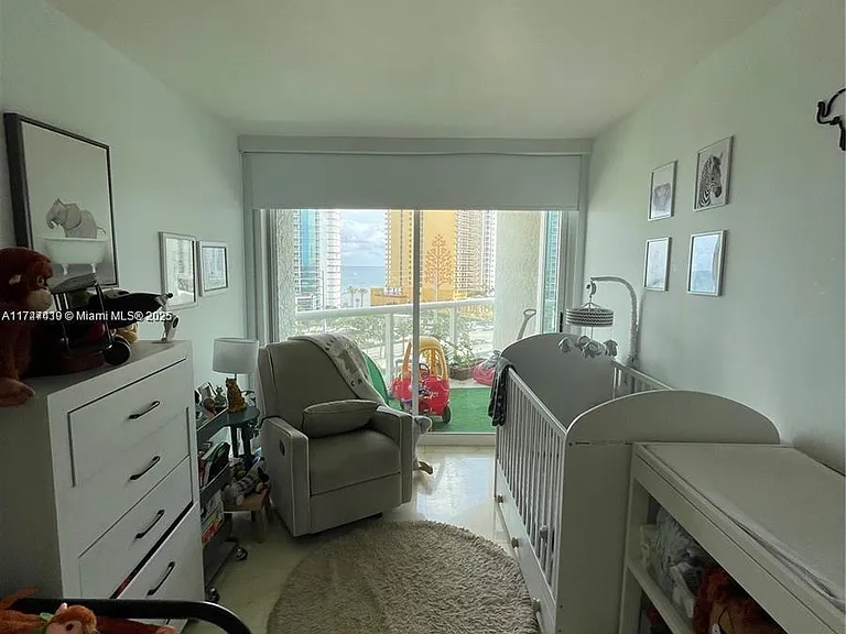 16400 Collins Ave #9 — Photo 14