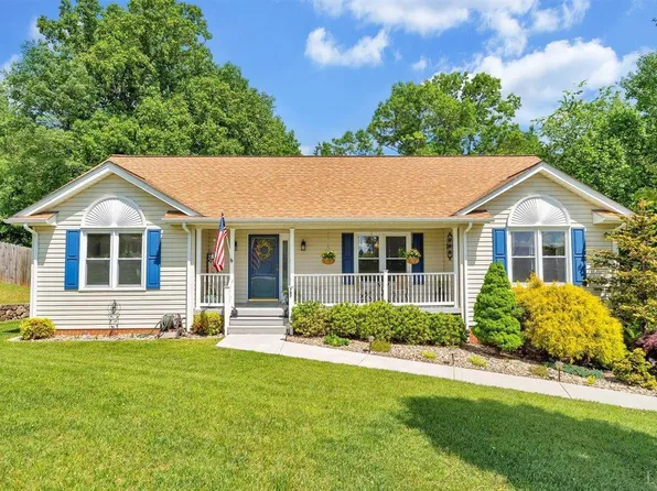 797 Ray St, Roanoke, VA 24019