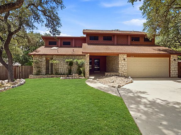 2nd image of 16719 SPRINGHILL DR