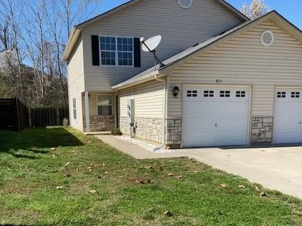 807 Woodside Creek Dr, Festus, MO 63028