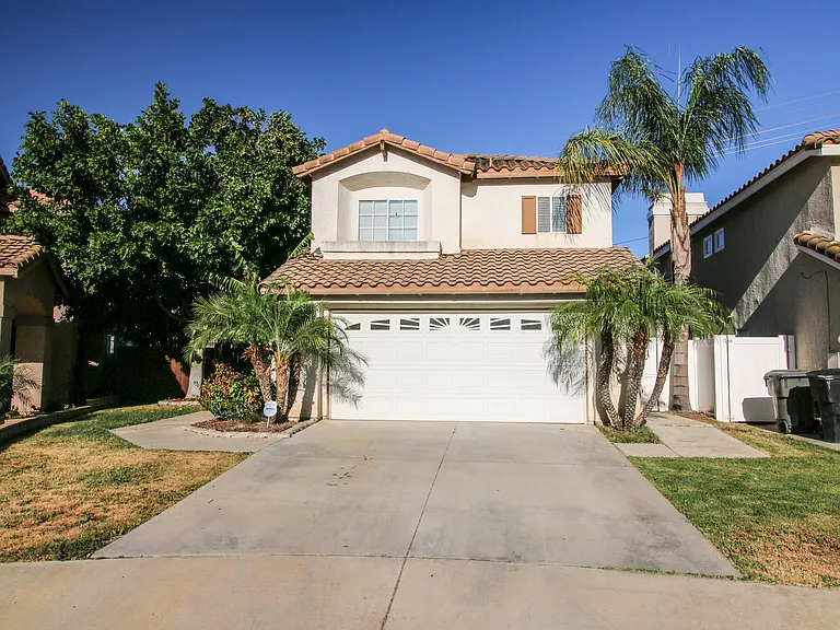 17716 Streamside Ln — Photo 1