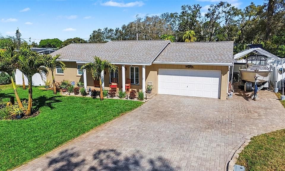 1st image of 11653 PINEDALE AVENUE