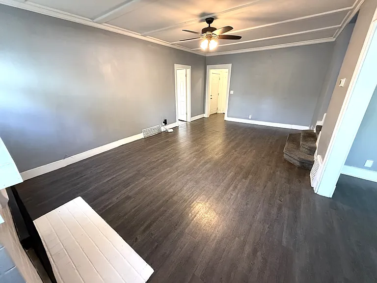 907 Pershing Ave — Photo 19