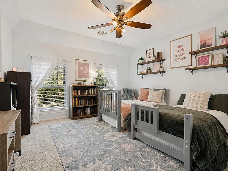 6011 Shady Alcove Ct — Photo 20