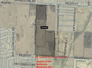 2801 Featherson Rd, Bentonville, AR 72712