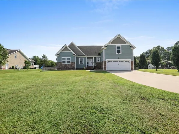 121 Algonquin Trl, Shawboro, NC 27973