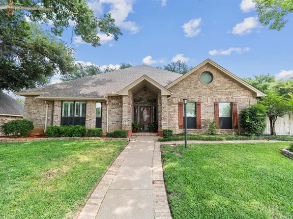 6601 Ashwood Dr, Arlington, TX 76016